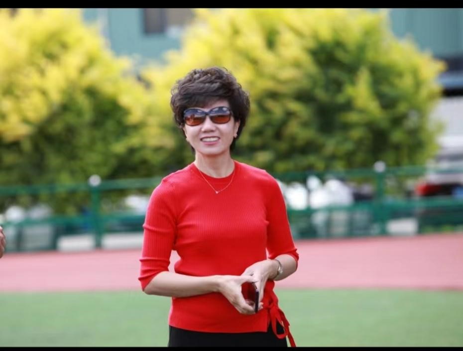 李静.jpg